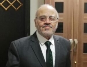 عادل أبو هاشم