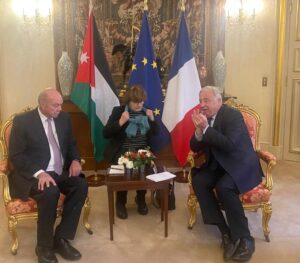 فيصل الفايز في فرنسا