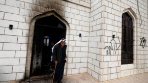 حرق مسجد في أريحا