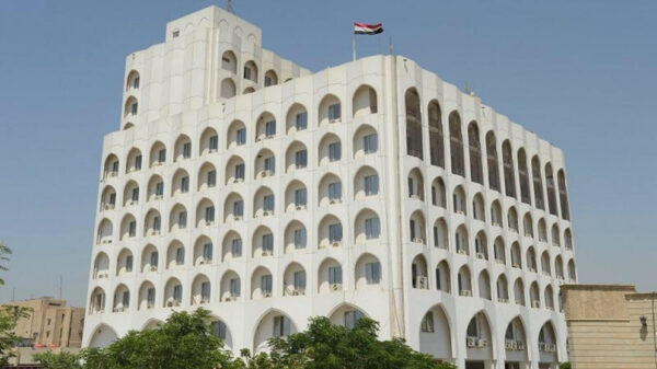 العراق يُدين بشدة المحاولات الهادفة لزعزعة أمن واستقرار الأردن
