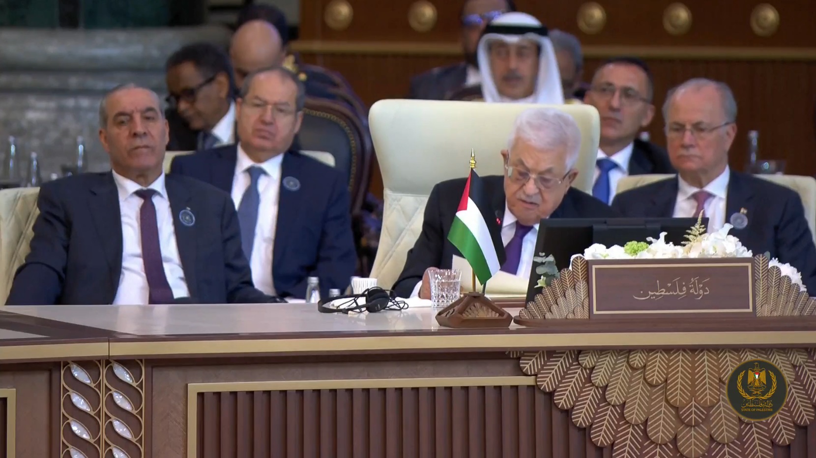 محمود عباس من قمة بغداد