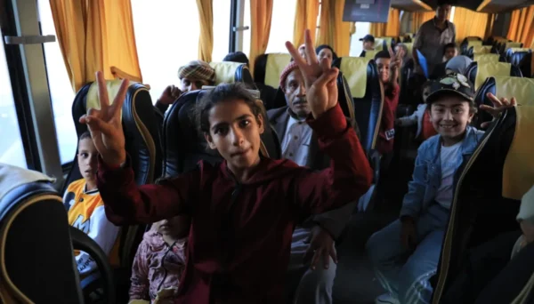 القوات المسلحة تُجلي الدفعة الـ18 من أطفال غزة المرضى للعلاج في المملكة