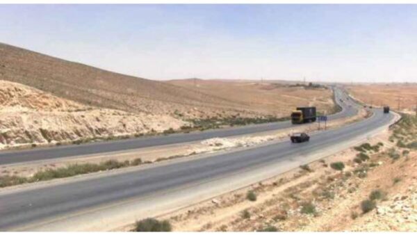 إصابات بحوادث تصادم وضبط مخالفات خطرة على طرق خارجية