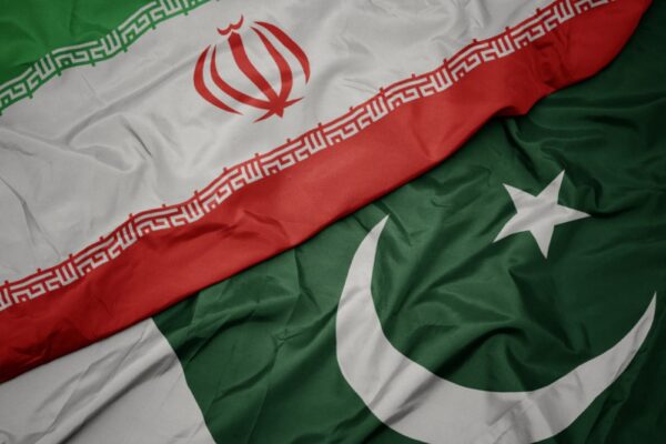 لماذا تُقدِّم باكستان الدعم لإيران في التصدي للعدوان الإسرائيلي؟