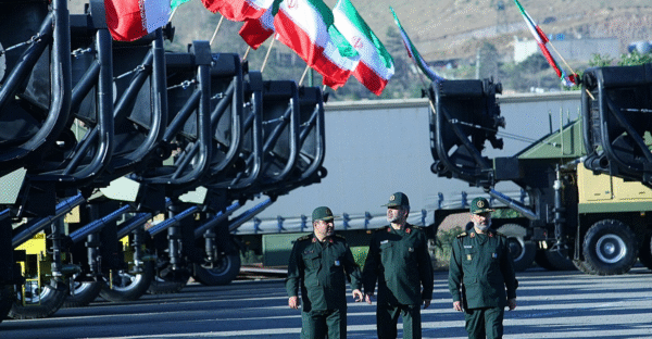 إيران تعلن تنفيذ هجوم ضد “الأسطول الأمريكي الخامس” في البحرين