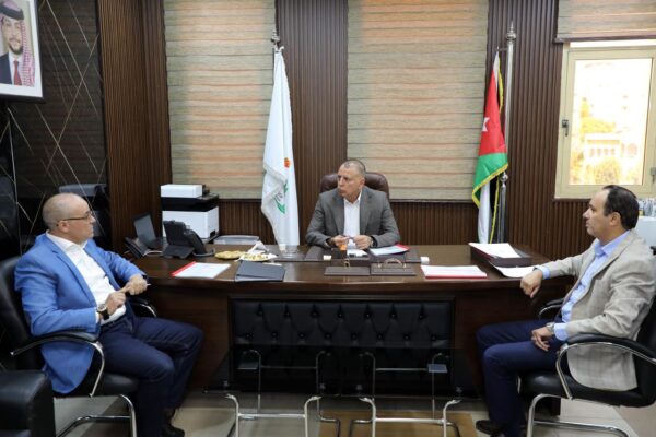 وزير الداخلية يتفقد مديرية المتابعة والتفتيش