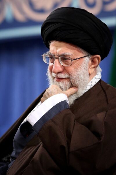 إيران تعلن مقتل المرشد الأعلى علي خامنئي (تفاصيل)