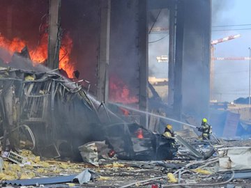إصابة 5 إسرائيليين إثر هجمة صاروخية إيرانية جديدة