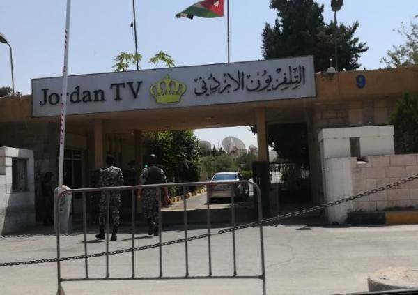 التلفزيون الأردني يحذر من صفحات مزيفة تحمل اسمه هدفها التصيد الاحتيالي