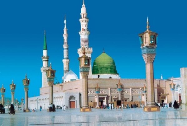 الهجرة النبوية وعد قرآني.. إن بعد العسر يسرا