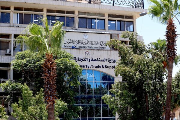 الصناعة والتجارة لـ”السبيل”: مخزون آمن ومريح في الأردن من المواد الغذائية