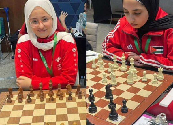 ربى القضاة وجود أحمد تحسمان الذهب في البطولة العربية للشطرنج