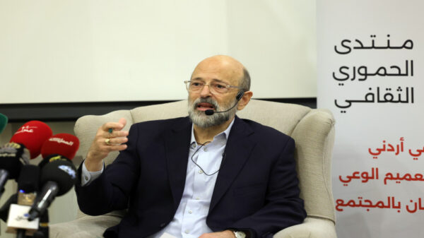 الرزاز: الهوية الوطنية الأردنية تمثل الركيزة الأساسية لوحدة واستقرار الأردن