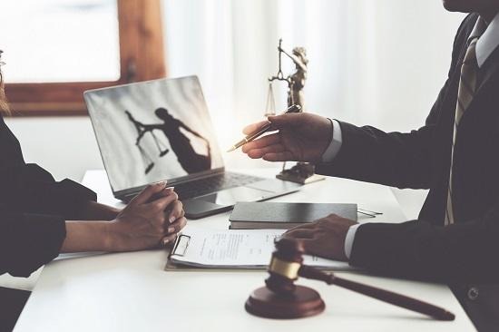 فتح تحقيق جنائي ضد وزيرة إسرائيلية بشبهة “خيانة الأمانة”