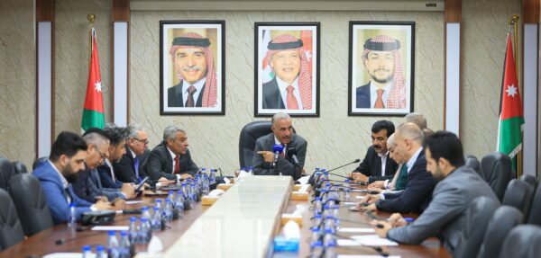 نواب يدقون ناقوس الخطر: السياحة في البترا تتراجع