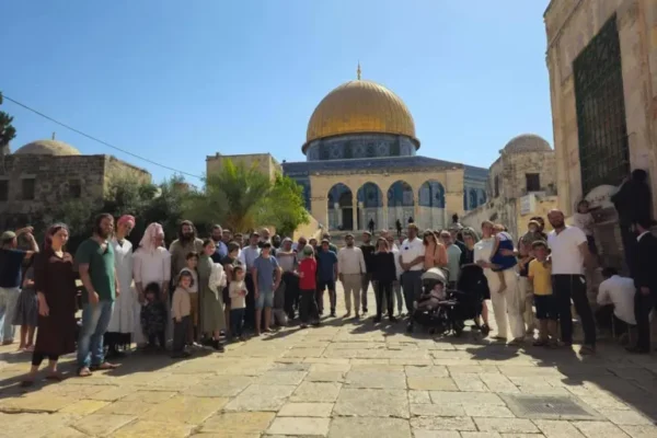 وزير الأوقاف يحمّل الاحتلال كامل المسؤولية عن سلامة المسجد الأقصى المبارك