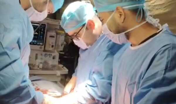 استئصال ورم يزن 22 كيلوغراما في مستشفى الأمير راشد العسكري