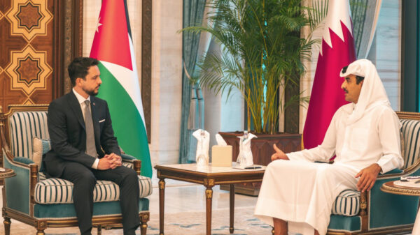 ولي العهد يؤكد للشيخ تميم تضامن الأردن المطلق مع قطر في الحفاظ على أمنها