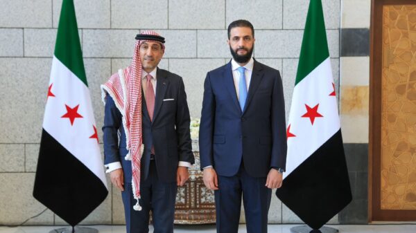 السفير القضاة يقدم أوراق اعتماده للرئيس السوري