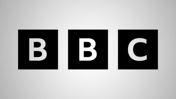 “بي بي سي” تحرم منتجا مصريا من الوظيفة بسبب “7 أكتوبر”
