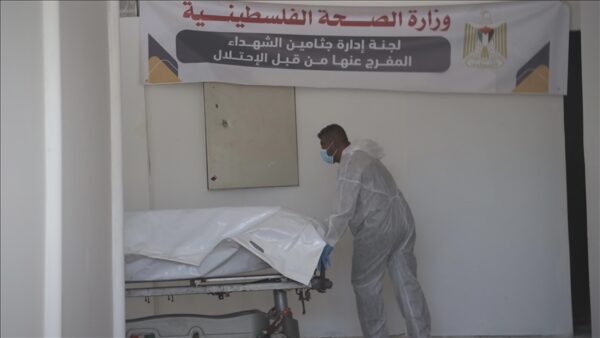 حكومة غزة تتهم الاحتلال بسرقة أعضاء من جثامين فلسطينيين