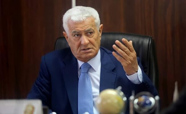 السلطة الفلسطينية تتنصل من تصريحات عباس زكي.. “لا تمثّلنا”