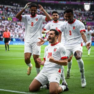 النشامى