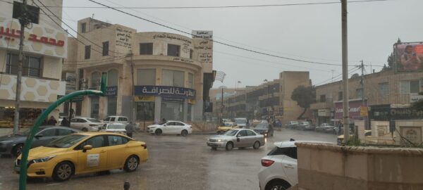 تساقط غزير للأمطار في مادبا