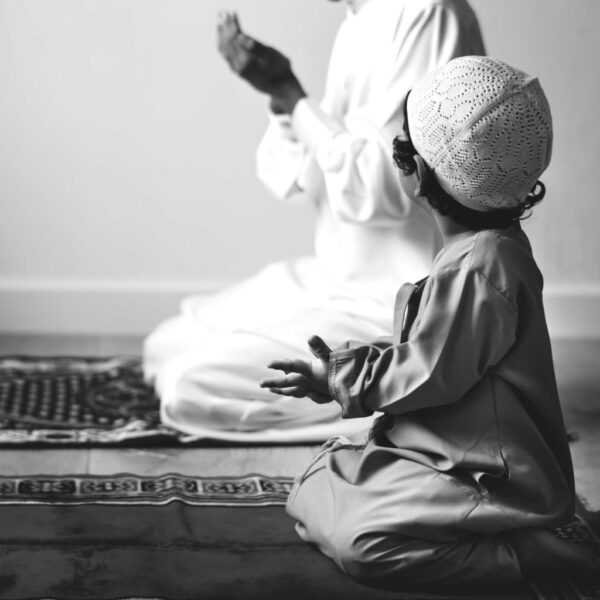من الغني؟!