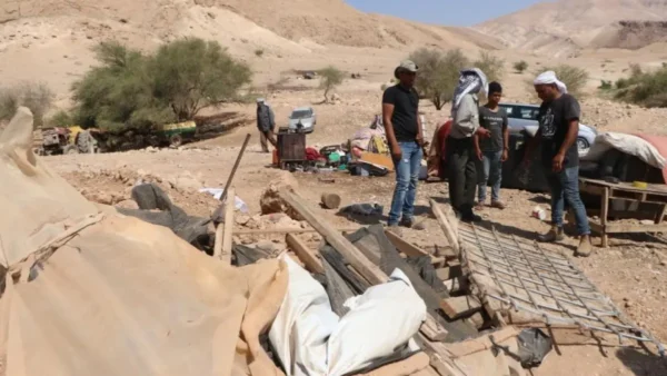 قرار عسكري للاحتلال بتهجير تجمع بدوي في المغير شرق رام الله