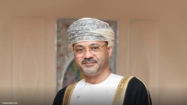 وزير خارجية عُمان: خطأ واشنطن الأكبر الانخراط في حرب ليست حربها