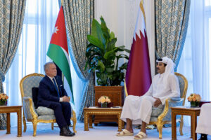الملك تميم في قطر
