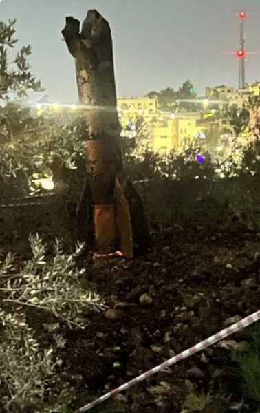 تجمهر كبير عند جسم منفجر بالرصيفة.. والأمن يجدد تحذير الأردنيين من الاقتراب
