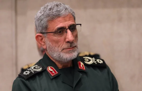 قائد “فيلق القدس” يهدد بطرد أمريكا والاحتلال من المنطقة