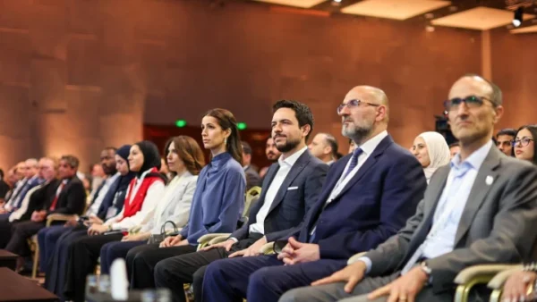 ولي العهد والأميرة رجوة يشاركان في جلسة حول الذكاء الاصطناعي