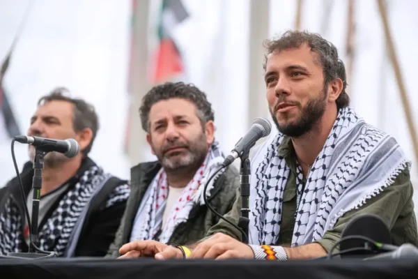 “العفو الدولية” تطالب دولة الاحتلال بالإفراج عن ناشطين بأسطول كسر حصار غزة