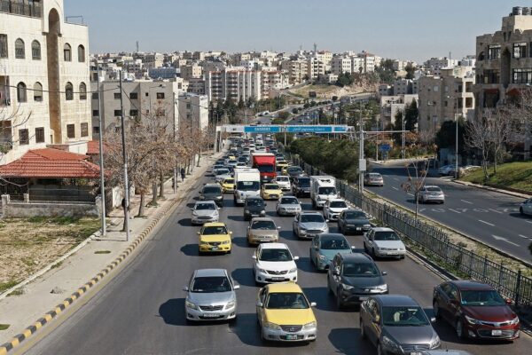 أجواء صيفية معتدلة اليوم وحارة نسبيًا غدًا