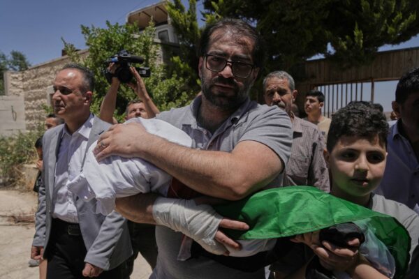 لم يفتح تحقيق ضده.. جيش الاحتلال يخلي سبيل الجندي قاتل الرضيع في الخليل