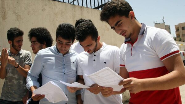 طلبة التوجيهي عن امتحان التربية الإسلامية: سهل ومباشر