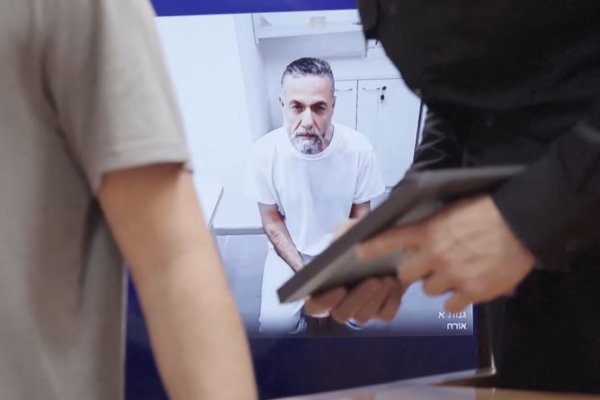 حملة برلمانية بريطانية للضغط لإنقاذ الطبيب حسام أبو صفية